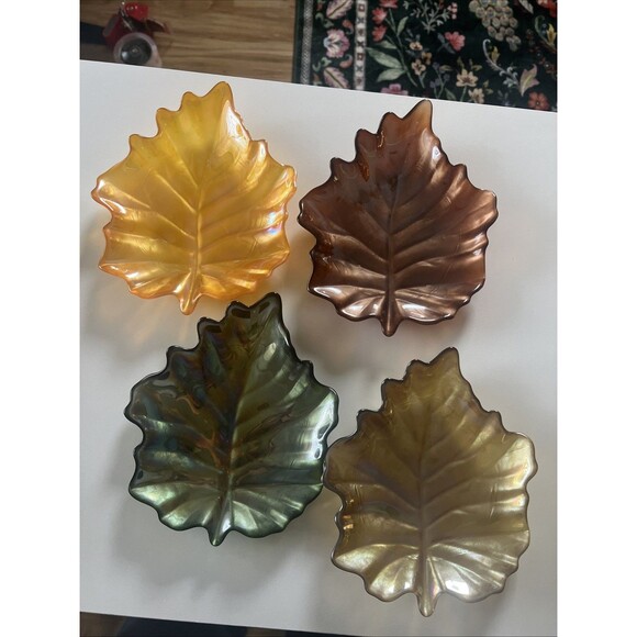 Handmade Iridescent Glass Leafs Plates Set Of 4. -Autumn decor - Picture 2 of 7